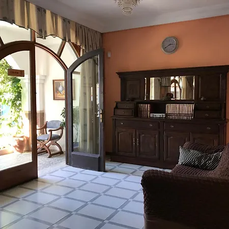 Guest house Las Americas Family