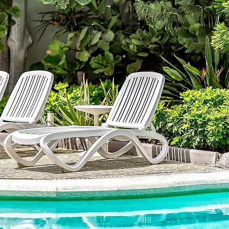 Las Americas Family Guest house *