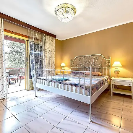 Guest house Las Americas Family