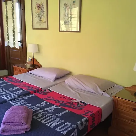Guest house Las Americas Family